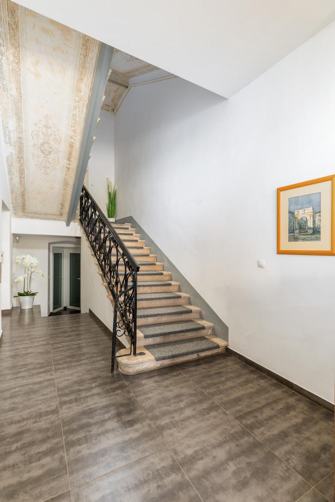 Boutique Suites Joyce Póla Kültér fotó